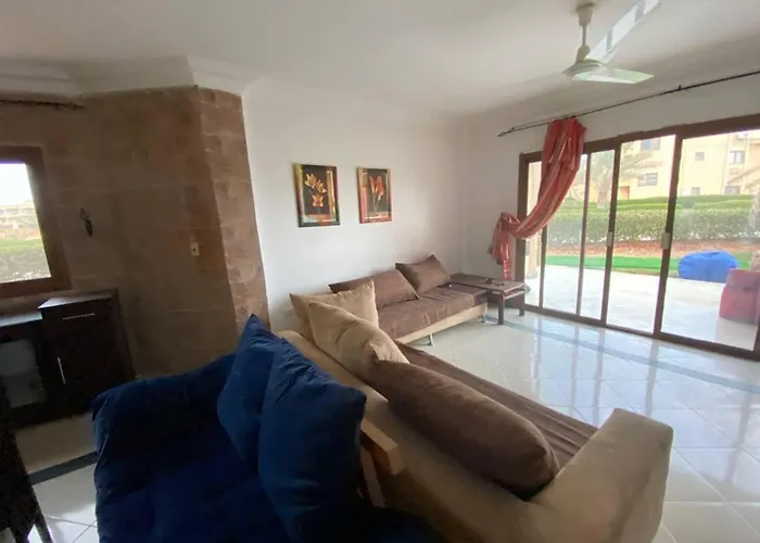 Villa قريه اكواريوس العين السخنه