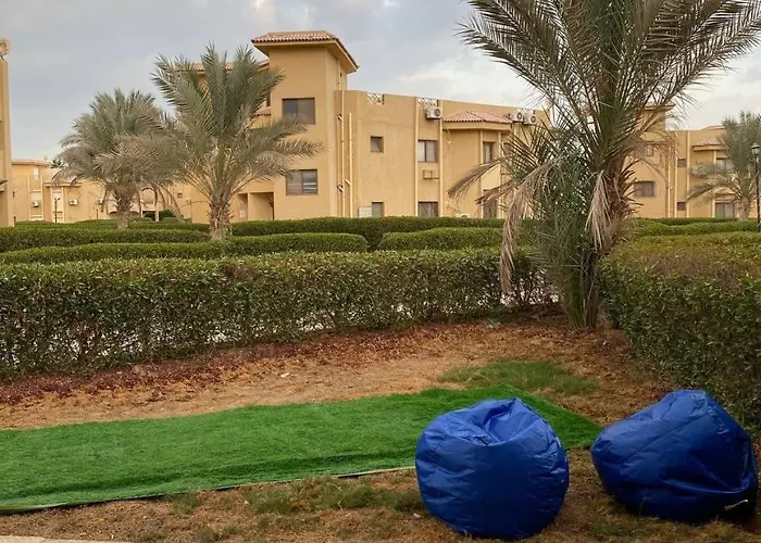 قريه اكواريوس العين السخنه *